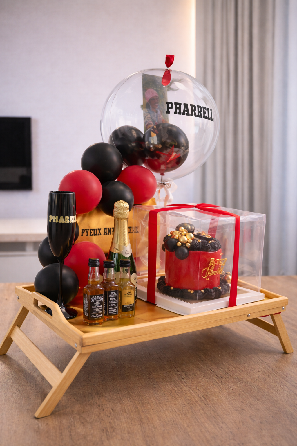 LE PLATEAU - DELUXE SURPRISE